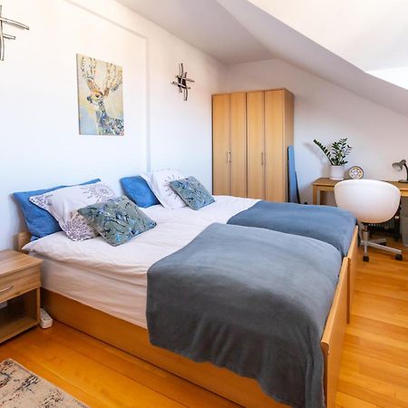 One Bedroom Apartment Pirin Lodge Банско Экстерьер фото