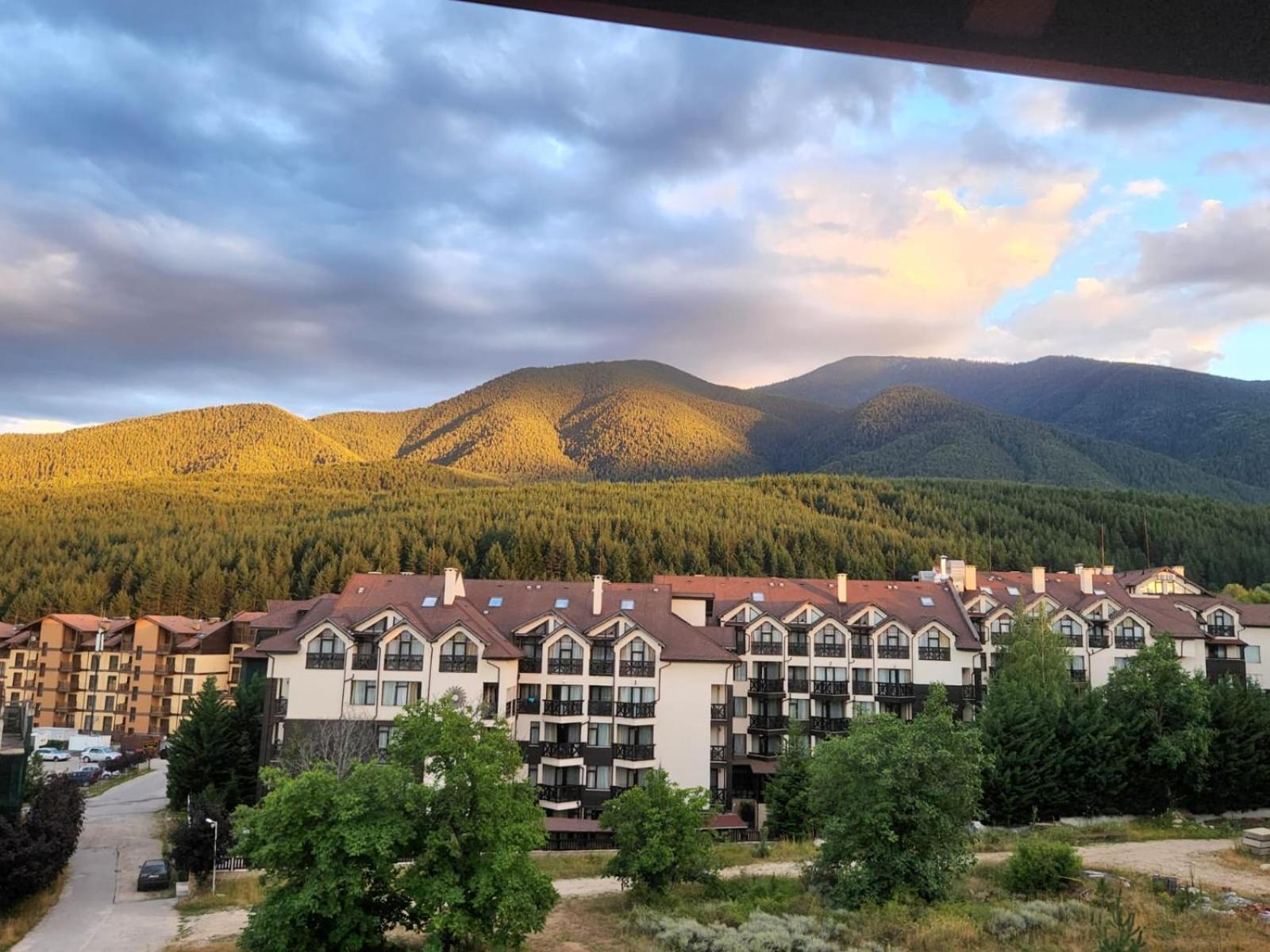 One Bedroom Apartment Pirin Lodge Банско Экстерьер фото